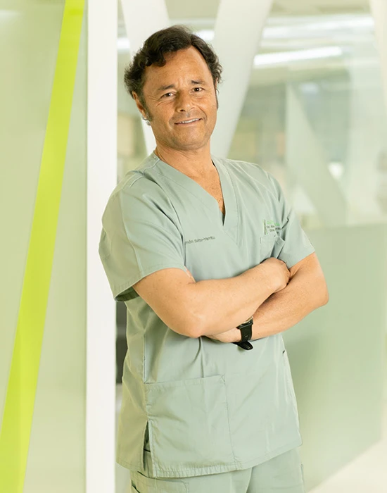 Dr. Ramón Soto-Yarritu, director médico e implantólogo